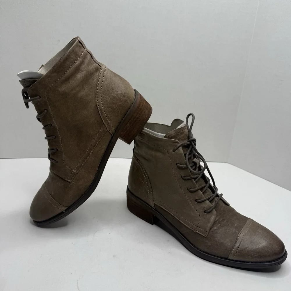 Comfortiva Cordia Womens Leather Ankle Boots Cemento Grey 8.5 M CT0006808